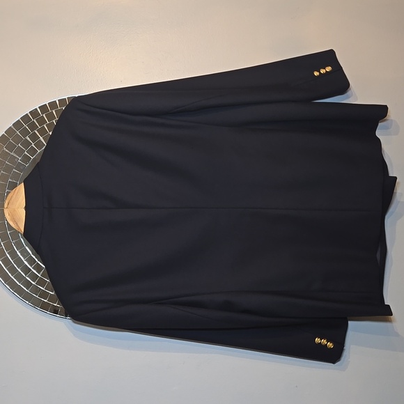 Aquascutum London Black Blazer with Gold Buttons - Picture 6 of 15